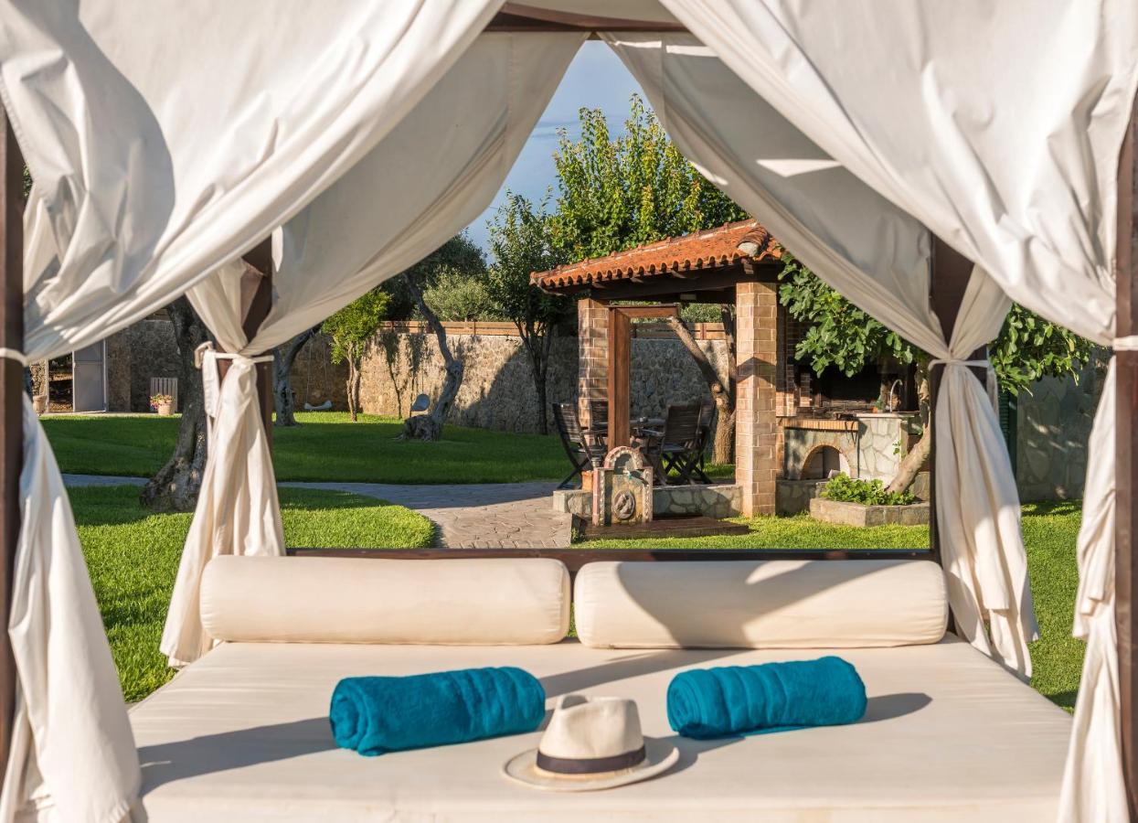 Halikounas Villa Maxim With Private Pool & Tennis Court מראה חיצוני תמונה
