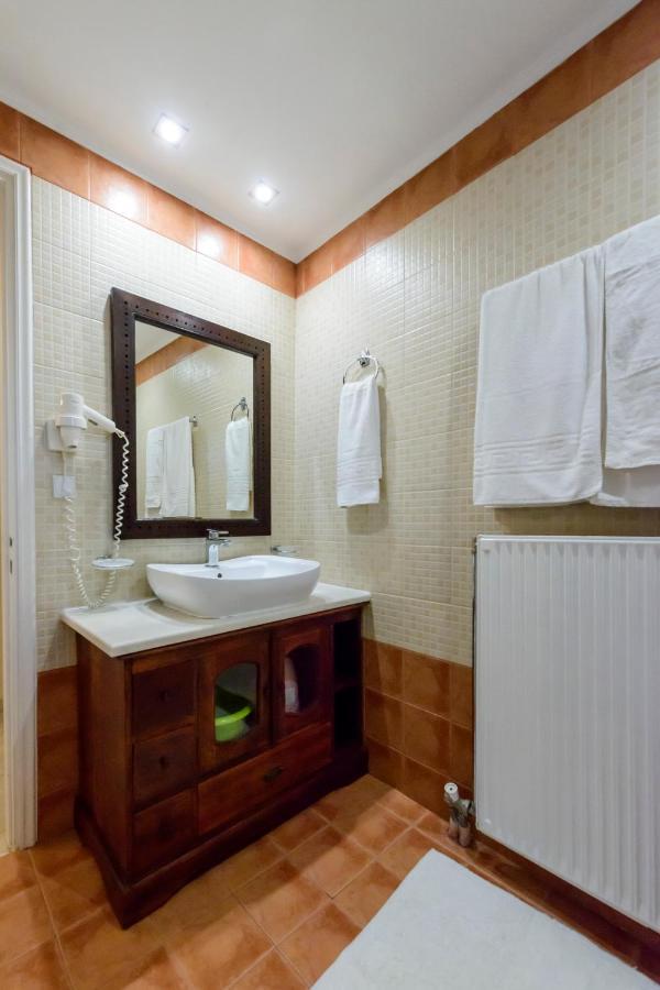 Halikounas Villa Maxim With Private Pool & Tennis Court מראה חיצוני תמונה