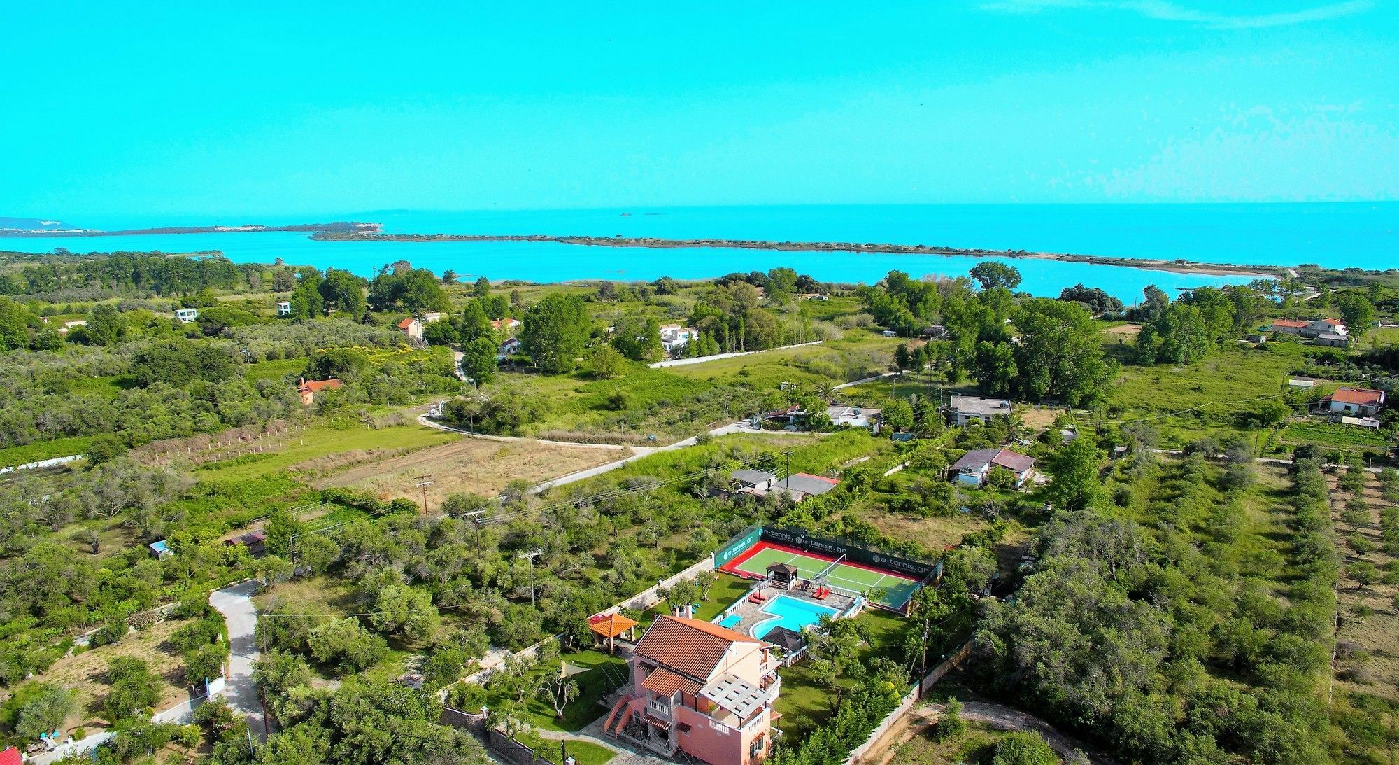 Halikounas Villa Maxim With Private Pool & Tennis Court מראה חיצוני תמונה